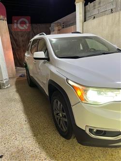 جي ام سي اكاديا